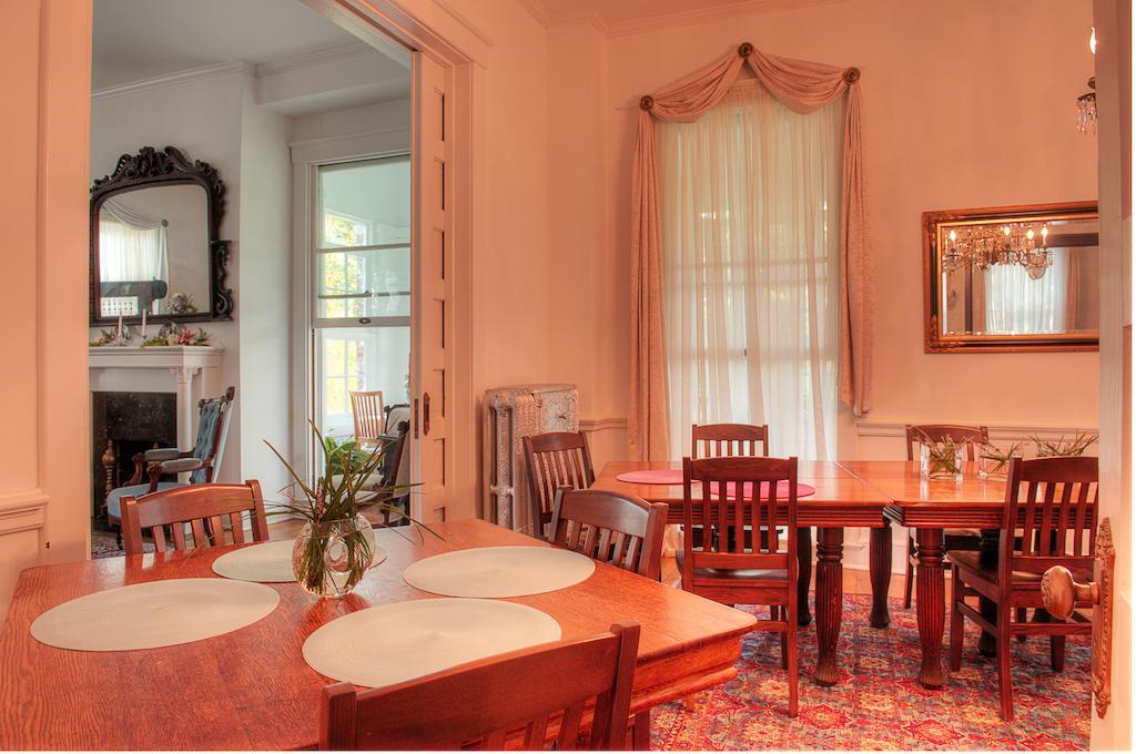 The Jackie O' House Bed And Breakfast Columbus Exterior photo