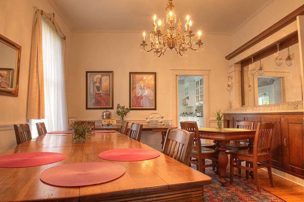 The Jackie O' House Bed And Breakfast Columbus Exterior photo